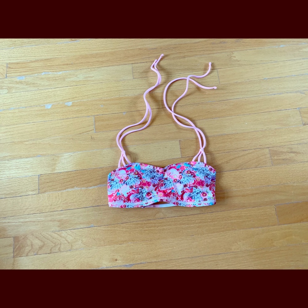 Lululemon bra